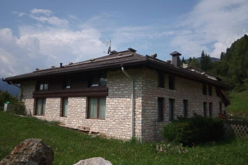 Chalet Maso Fradea Family Resort Castello Tesino Esterno foto